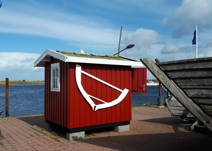 Moewe 12 Marina